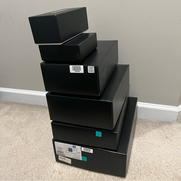 6 Chanel boxes for bag and accessories - Picture 2 of 3